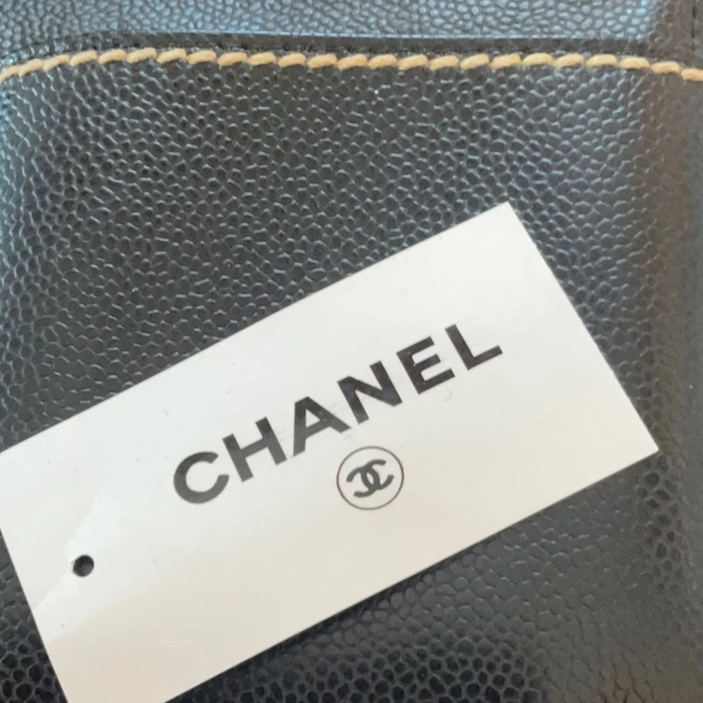 AUTH CHANEL BLACK BAG CAVIAR LEATHER STUNNING